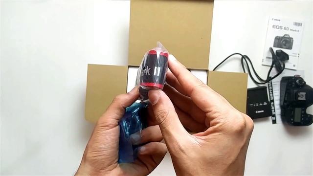 Canon 6D Mark ii Unboxing (24-105 F4 kit) смотреть онлайн