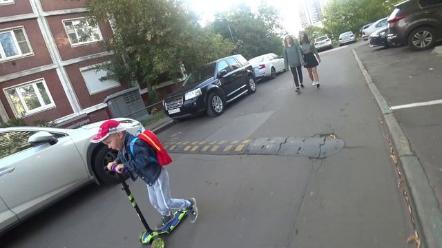 Small Rider Turbo 2 scooter (2d generation) - второе поколение самокатов смотреть онлайн