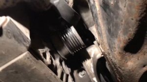 Мерседес W-168 замена ручейкового ремня часть 2