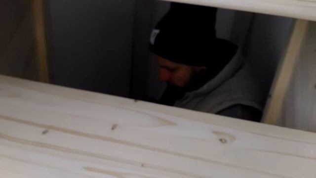 ЛЕСТНИЦА СКРИПИТ смотреть онлайн