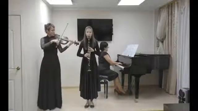 1057 Трухина Надежда, Трухина Татьяна, Андрюхина Галина  Россия – родина моя г  Владивосток смотреть онлайн