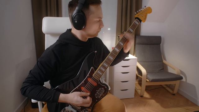 Модерновый баритон или старьё для деда? Squier Bass VI