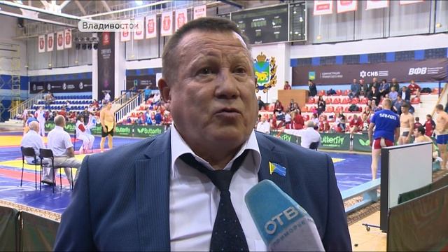 Соревнования по сумо провели мастеровитые любители смотреть онлайн