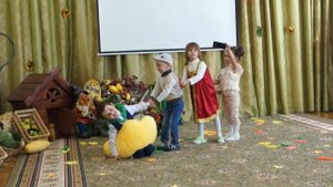 Инсценировка сказки "Репка". Средняя группа "Радуга"