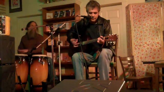 Amelia and Julia--Michael Silverstone @The Yellow Sofa, Nort смотреть онлайн