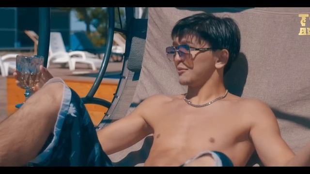 Ұланғасыр Қами - Красавчик смотреть онлайн