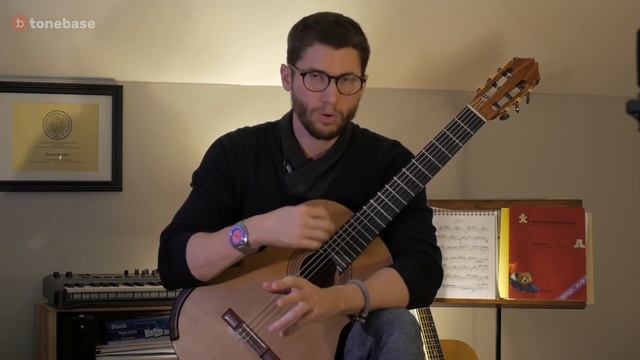 5 Classical Guitarists Teach Tremolo смотреть онлайн
