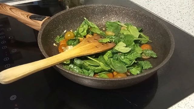 Форель в сливочно-сырном соусе #форельвсоусе #форельвкусно