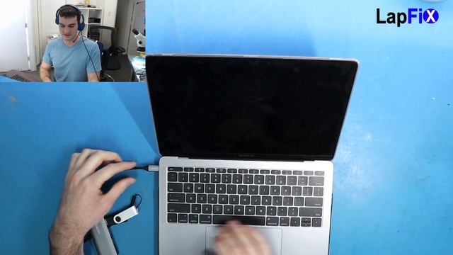 MacBook Pro 2017 Hard Drive Error and Apple Recall смотреть онлайн