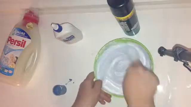 Как сделать обычный слайм ???  aye a Nice 