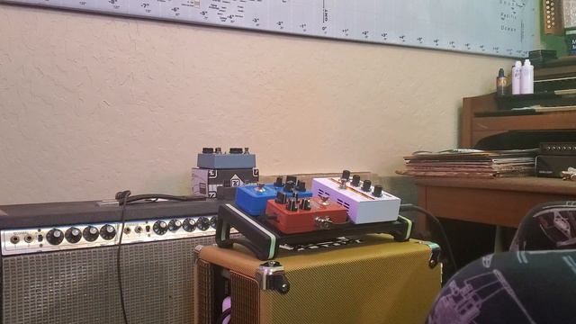 Battery operated Orange Terror Stamp, Fender 2x12 cab, TC Electronic Flashback 2, & Hall of Fame 2 смотреть онлайн