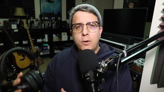 Audio-Technica ATH-M40x Headphone Review смотреть онлайн