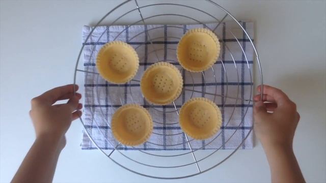 Корзиночки с персиками и чиз-кремом | Как украсить капкейки ? Pецепт крем-чиза от chefkochin