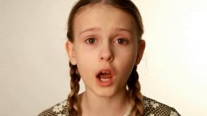 Коршунова Ангелина читает Стихи. Письмо маме из детского дома...