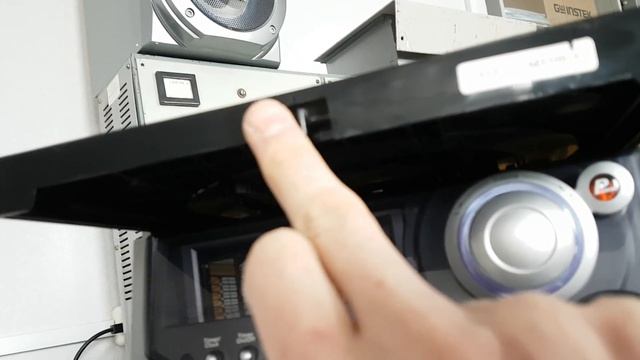 Как открыть/отремонтировать чейнджер samsung