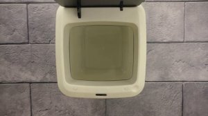 Сенсорное мусорное ведро на 5 литров.