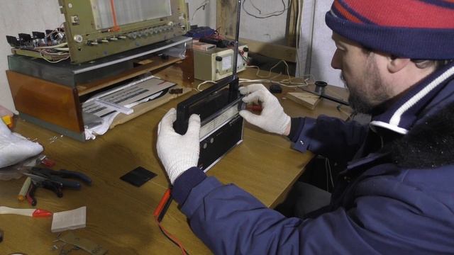 Вы такое не слушали! Обязательно смотри! Радиоприемник Меридиан смотреть онлайн