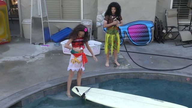 MOANA WIPEOUT CHALLENGE!  We Are The Davises