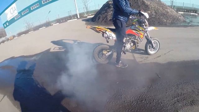 Pitbike Stunt- Весна встречай!