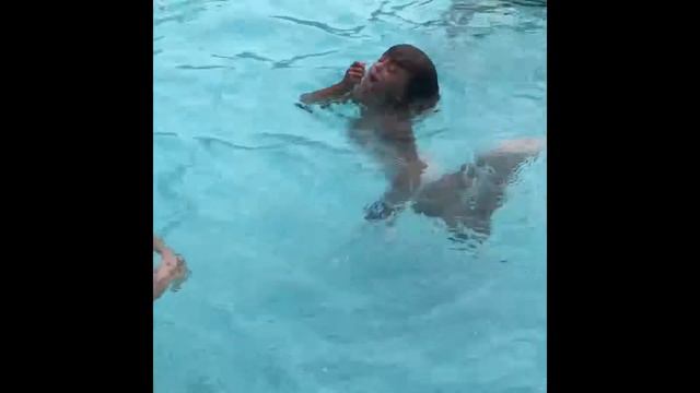 Rixy club Dubai смотреть онлайн