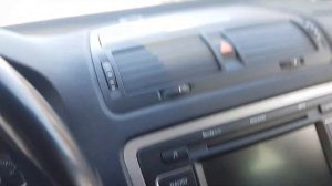 Скрип спереди Октавия А5 FL.