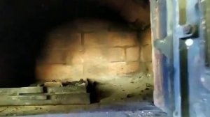 Печь барбекю с духовкой на летней кухне