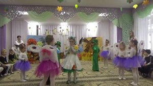 Осенний утренник в детском саду  "Стрекоза и муравей"