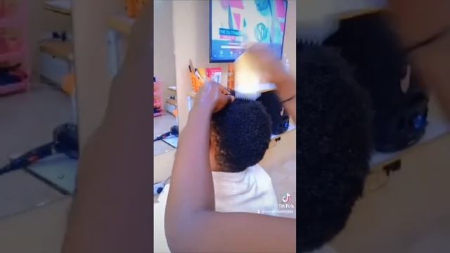 We do haircut and grooming for gentlemen too #hairstyle #haircut #gentlemen #spa смотреть онлайн