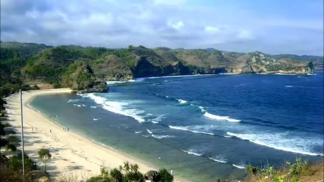 Top 10 most beautiful beaches in East Java, Indonesia смотреть онлайн