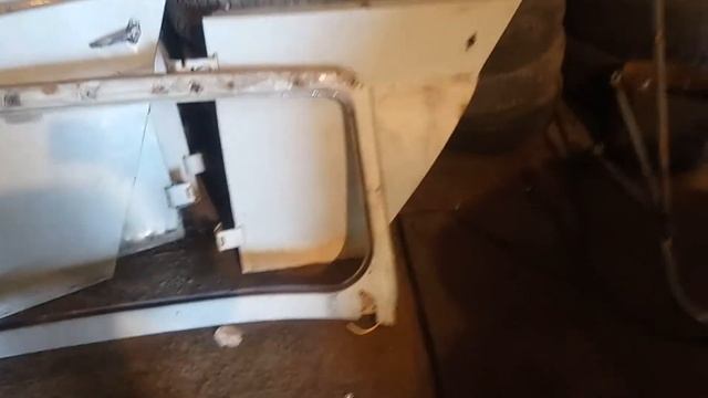 Покраска уаза в антигравий