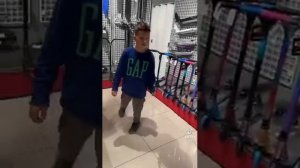 Тётя Наташа покупает Тимуру самокат за 24000 рублей??☺️