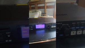 Профессиональный рекордер Tascam SS-CDR200
