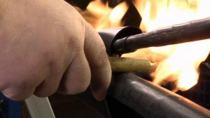Герметизация места ответвления от кабеля: установка клипсы