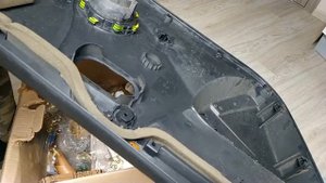 КАК ВЫРЕЗАТЬ КАРТУ ДВЕРИ ПОД ДИНАМИК 165 мм?