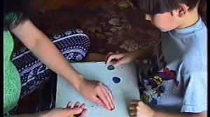 Занятия с аутистом.Lessons with autist.Simple circles.