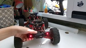 ТЮНИНГ на REMO HOBBY M-MAX | СВЕТОДИОДЫ, НАКЛЕЙКИ НА КОРКУ, КОЛЁСА и НОВЫЙ РЕМОВСКИЙ ПРИВОД