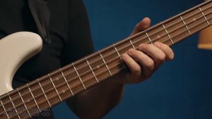 Бас-гитара 5 струн CORT GB55JJ OW