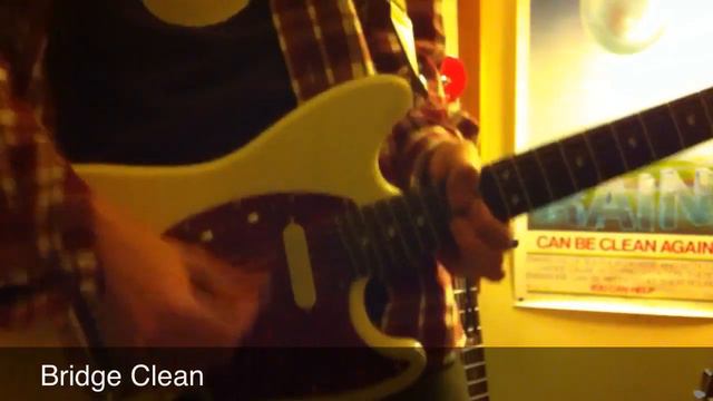 Fender Jaguar vs. Fender Mustang (MIJ/CIJ) смотреть онлайн