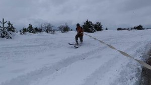 Скиджоринг за нивой