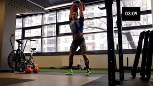 Длинный цикл от Маркова Ивана 5 минут с гирями по 32 килограмма