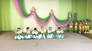 ХОР РУК • РОМАШКИ ТА МЕТЕЛИКИ • СЕРЕДНЯ ГРУПА