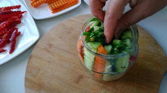 ШИКАРНЫЙ ВИД ОБАЛДЕННЫЙ ВКУС! ВСЕ ЗНАКОМЫЕ ПРОСЯТ РЕЦЕПТ Хрустящие Маринованные Огурцы #огурцыназим