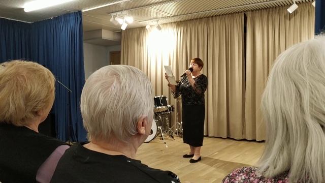 Читает Воробьева басню собств. сочинения смотреть онлайн