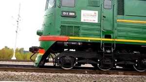 Тепловоз ТЭ3-5524 (ТЧЭ-7) на \/ Международном жел.-дор. салоне техники и технологий "ЭКСПО 1520".