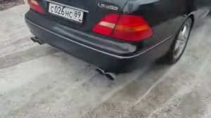 Lexus LS 430 выхлоп