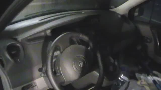 Рено Сценник 2 не работает  концевик двери. Решение проблемы..mp4 смотреть онлайн