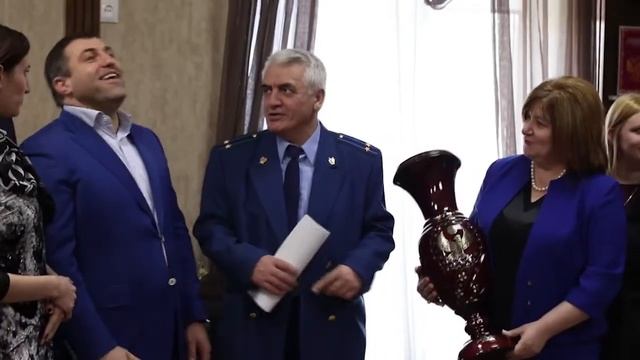 Поздравление Салиха Сагидова с Днём рождения от коллектива смотреть онлайн