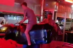 Далеко Улетел / Подборка Смешных и Неуклюжих Людей и Животных / Армия Неудачников / Фейлы