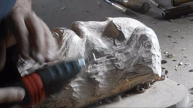 Резьба по дереву электро стамеской . Часть 2 смотреть онлайн