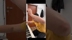 Сакит Самедов.  студентка лезги манияр